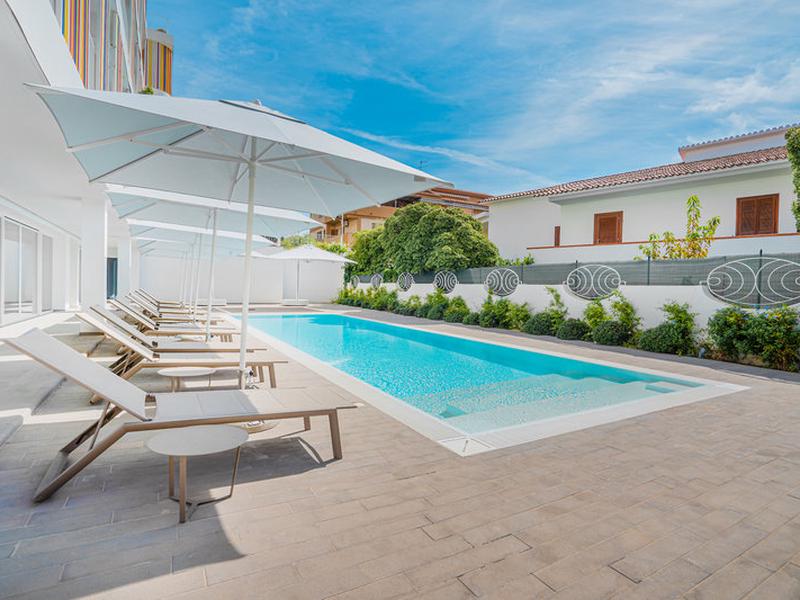 7A98C04479D4F9DBEEF633CCBDDECAE3