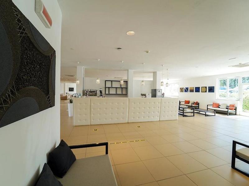 A8EEA70CFEA868AC6DB83F616AF85229