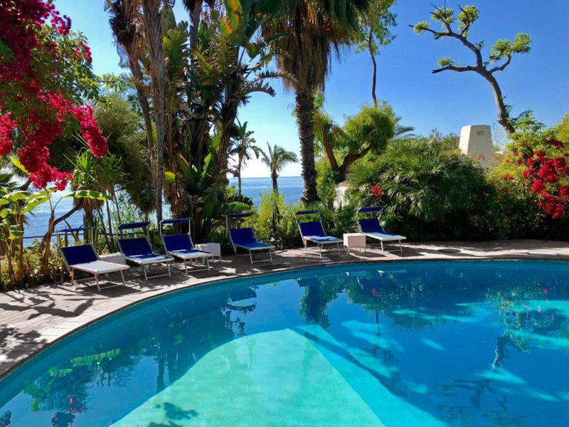 FAB76A2544E074491F392627562ACDCF