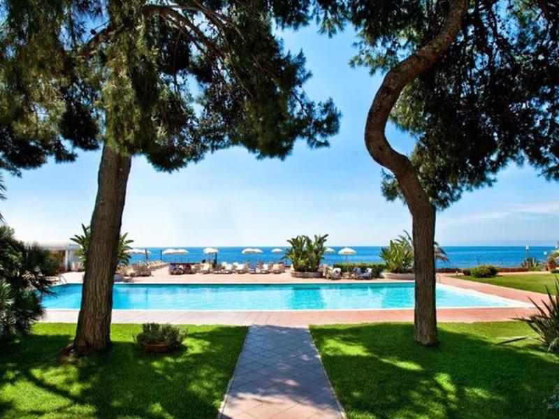 BE3B12F7B2EF6A3F657E6F41E0D79DB0