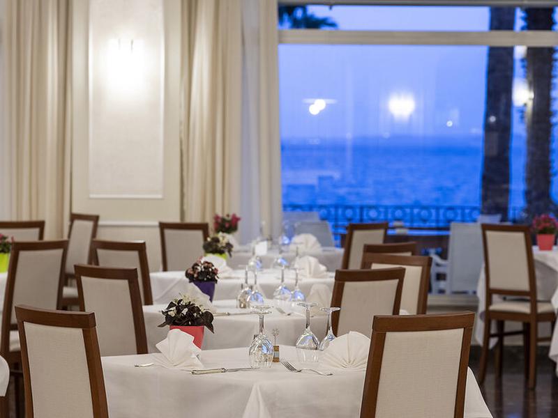 D0BCA959879382BA8FF4D1BC5A18950F