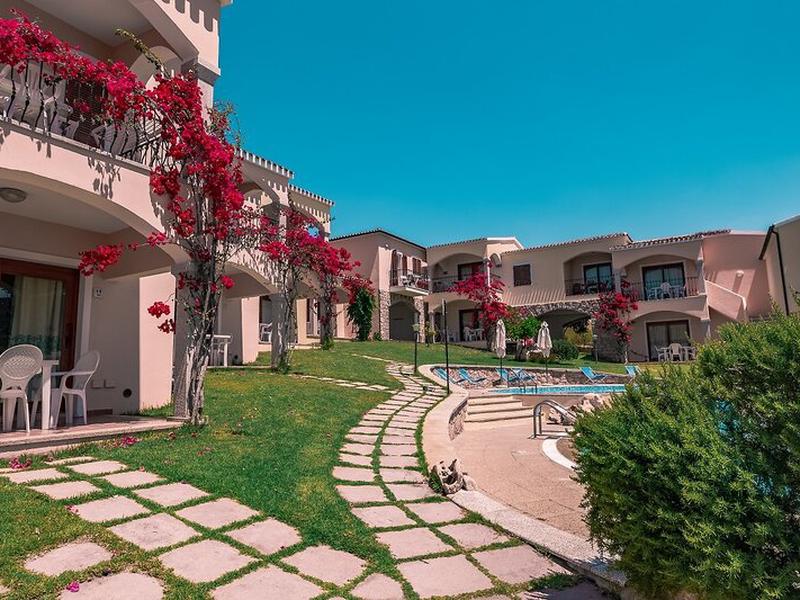 0BB3713986275C4625908E7B3A85FD48