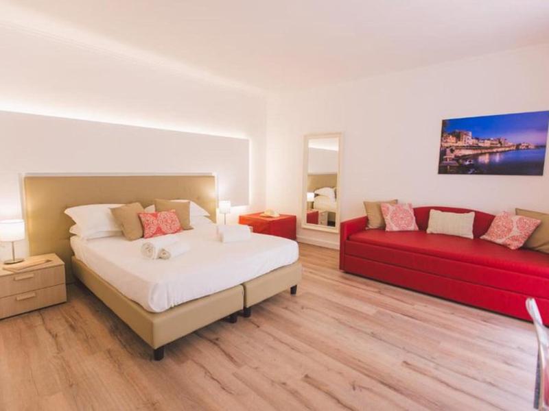 23F01AA37E47F89779DB84994D5B9940