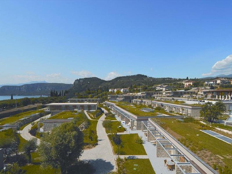 BE82E426B192BACD65CFE83893550304