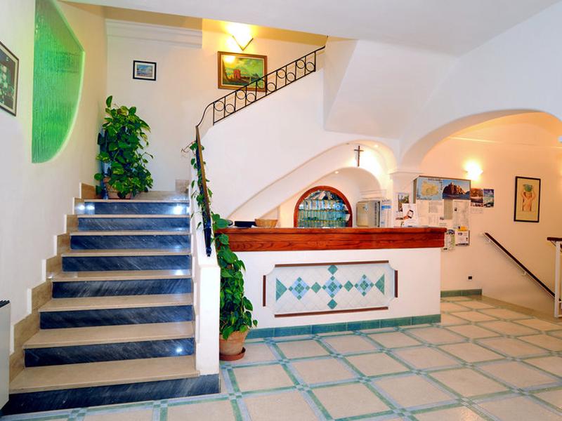 52E525E0F46FB4177CE94EFA58E47F5E