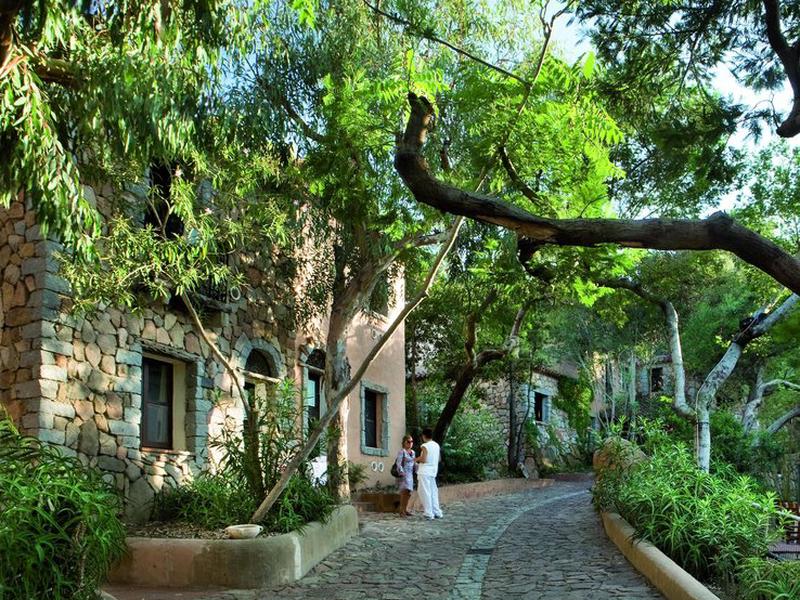 7BB28A4F6E6380B1C0276037C0A71244