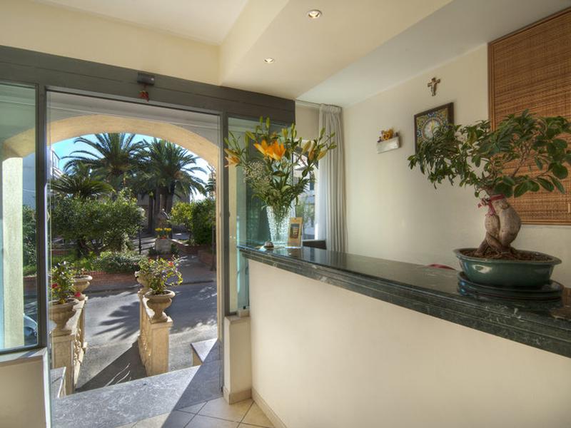 60470908CD80A0F2AAA46E04E2B96640