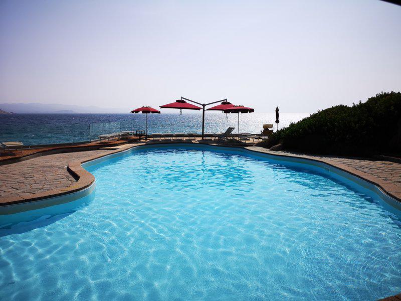 13A12C922528EB94F7A81C51683083BA