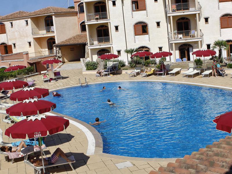 B3EFE4620BD0F0C173A559FCA2576C47