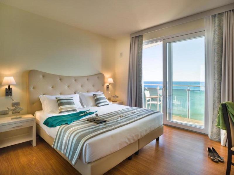 EDBCFD289F16C26117E11DDA2B7FBC90