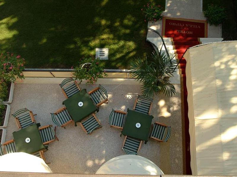 1C59B5C6BCD19BDFEA8FE7489DCCFB8C