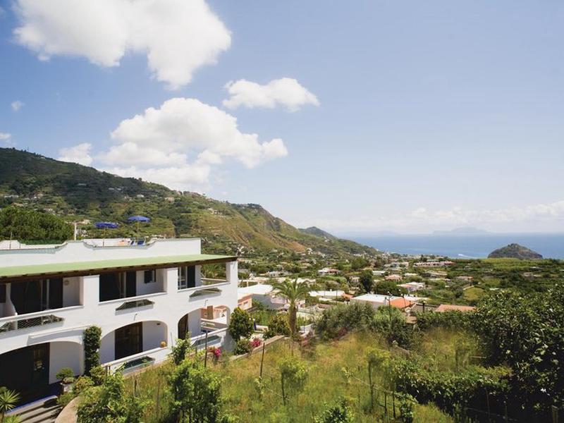 0D183658BDE2719CD5E98F89BA044C44