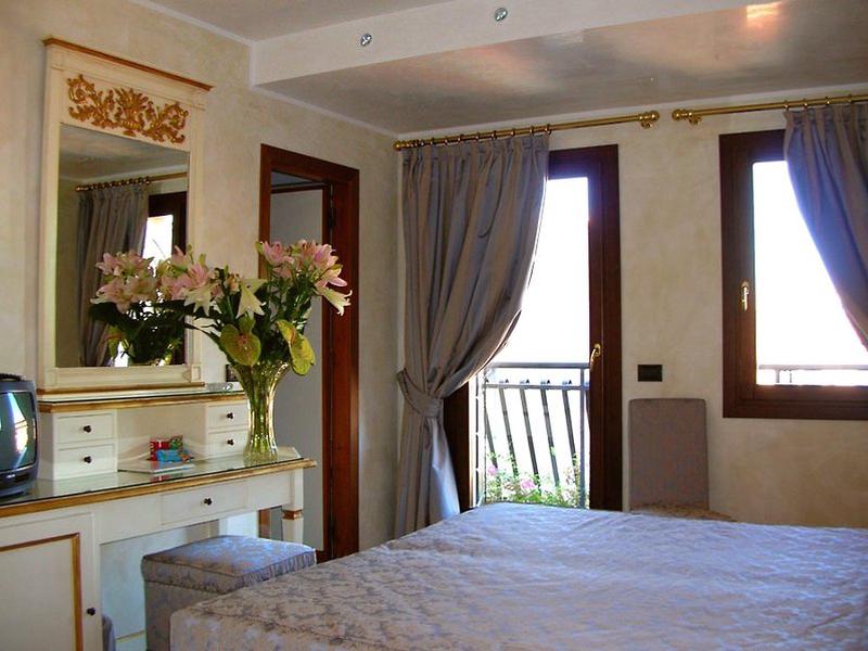 B21E90C9DE00CCD3A15C010DB82BC156