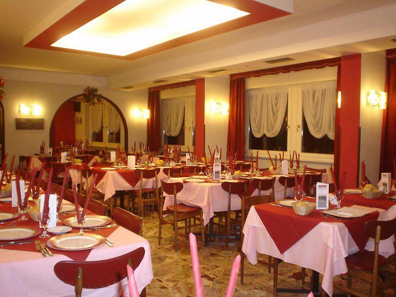 BF1ED64D1843B5BF24AD11D8795C5713