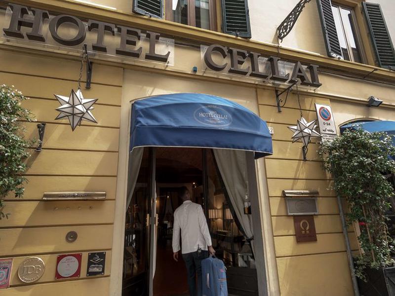 68BDC150C2867BD3C18475823D55D41B