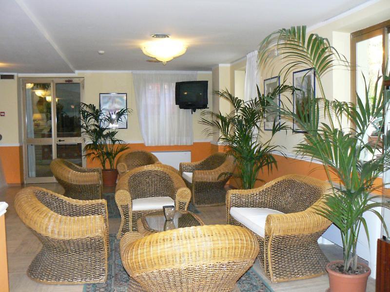 89F9E63A6E6736E4CD402F1EE6CE056D