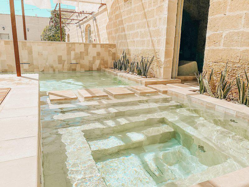 6FC2317081A3F7088A9D1F1EA35163A1