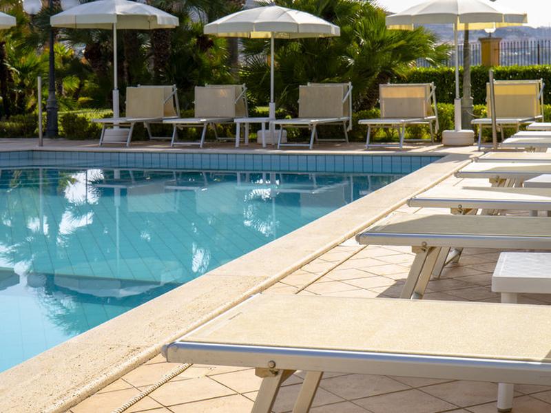 F600C6A3C0BCADE8417EA3590B0135DF