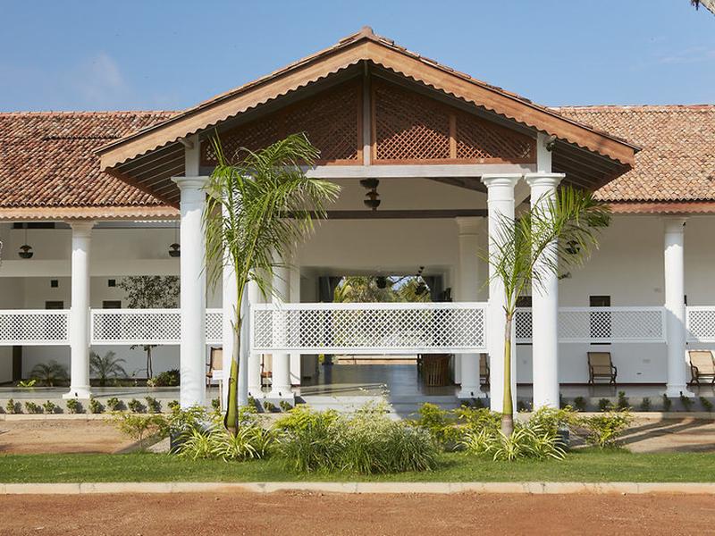 BD5A11F0888D75233A2C87F378CD2920