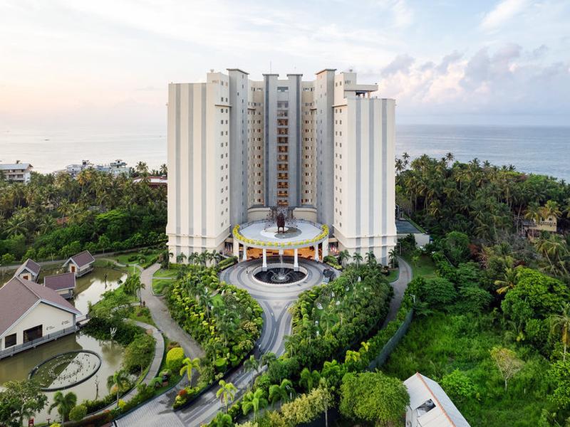 FDE8EB8F96985BEC89AE80001A865E39