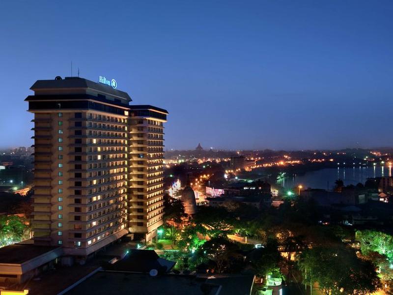 841291530B3046F109267534D90402EA