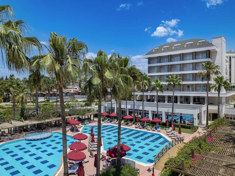 39E82122BE0F17318E83E0B642416911