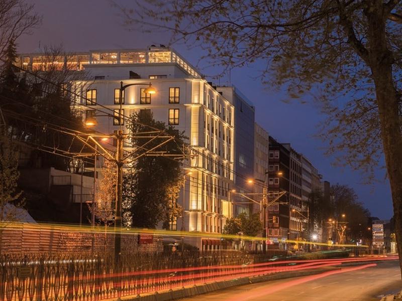 7840EF6D05BD2B21A99FDAA0EBE96784