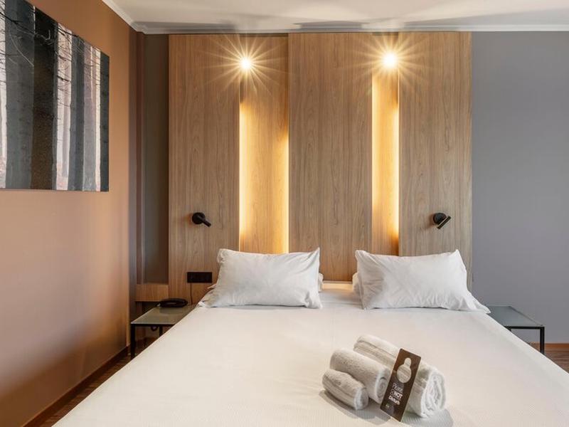 80C1DAD0D57BA39060A26555B9A5FDC2