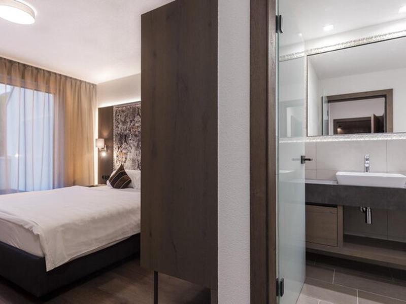 42A3113C45DA0C75A8C85582E55E5390