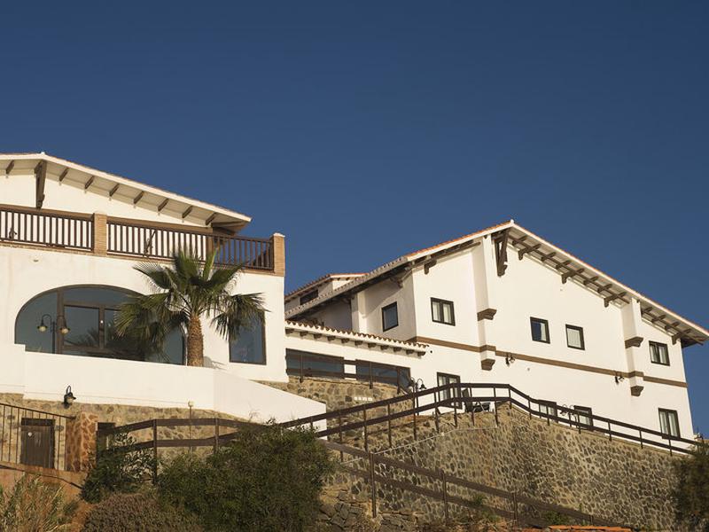 70F70A4F4D0604B899CD5D3AFD35A30A