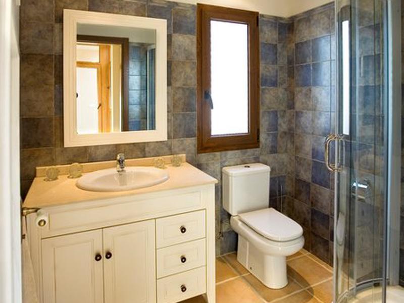 5A5C4BEA2F372AB26A0F9D25FD5DCA6B