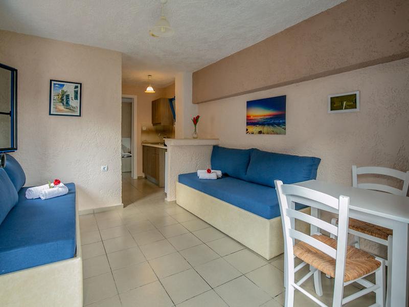 E0BDFC1009E863422B80CD819C56170B