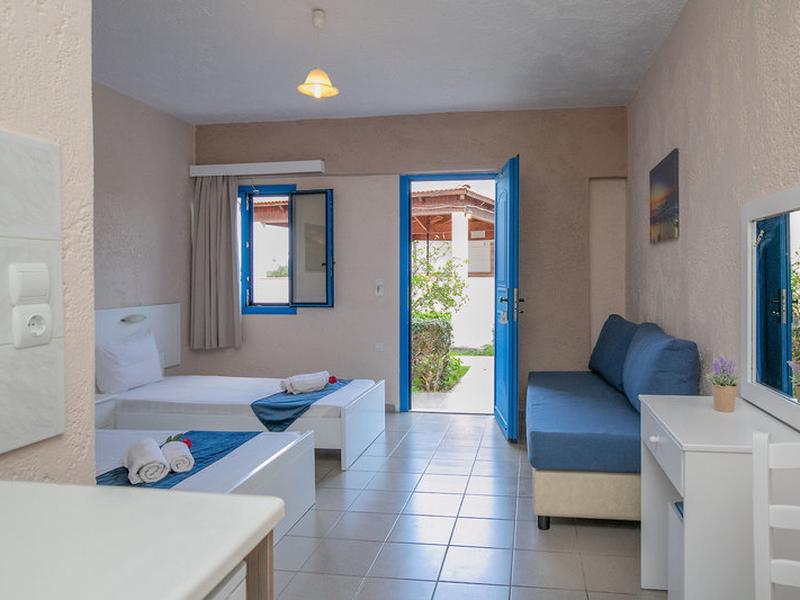 E0718A07F805E1DCEA9E8CC9FF47C816