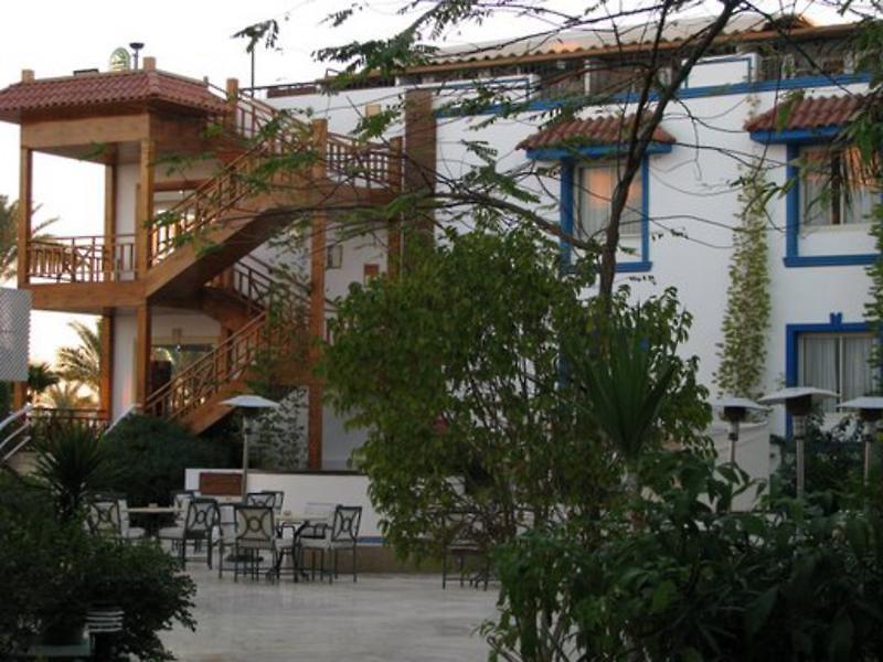 B5B054EFE3956AD3C16BD12274FCC30A