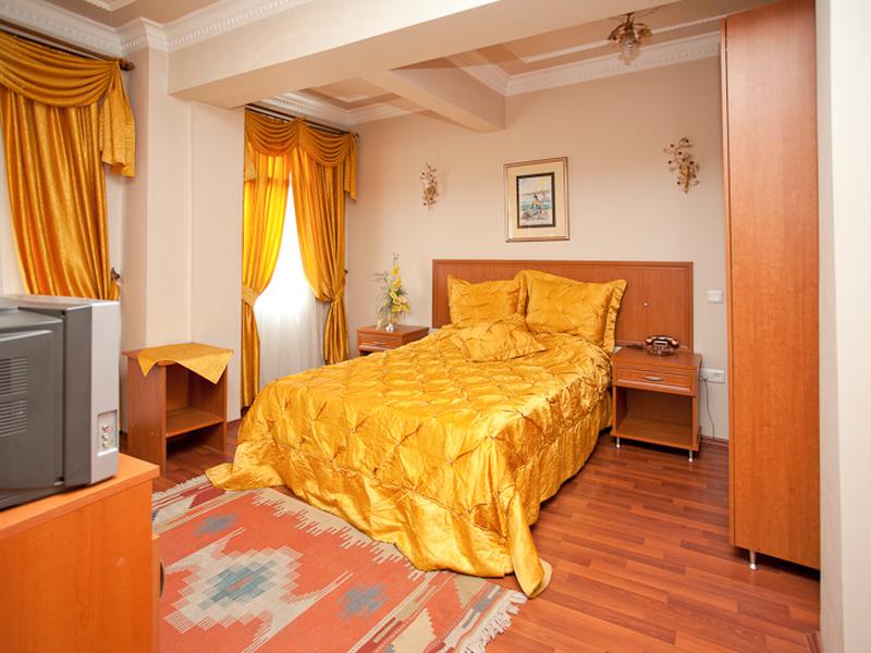 B141D029D40CCA2A33D422A0A575F065