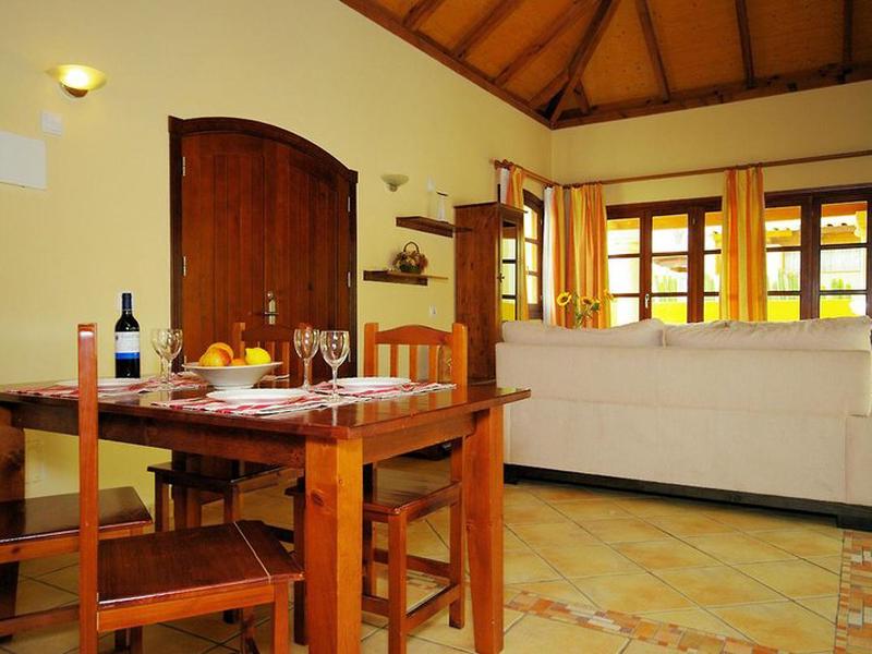 2CBA06807364DF69E1E9E95AB51B540E