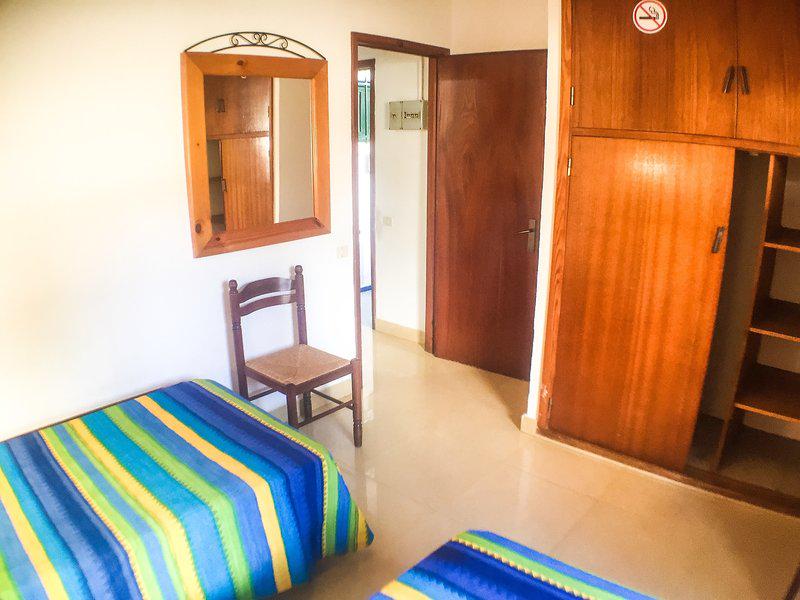 541148C6E40BDCCB8B1640C31110E95B