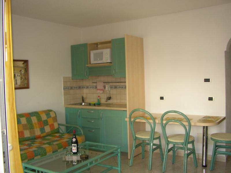 DDB67EA09CAE954ED9E67B48E2DEA37F