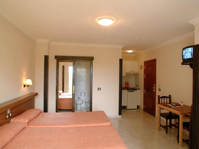 6A78BE4282FA5EB78FB8D20F4DEE31D7