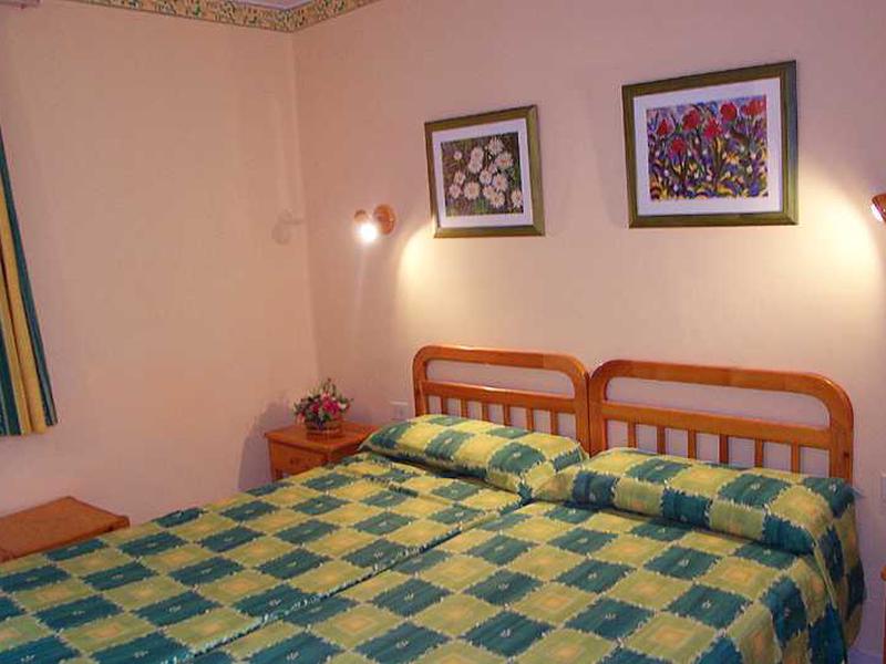 2A1556D4E4CBB953CFE2803342C34947