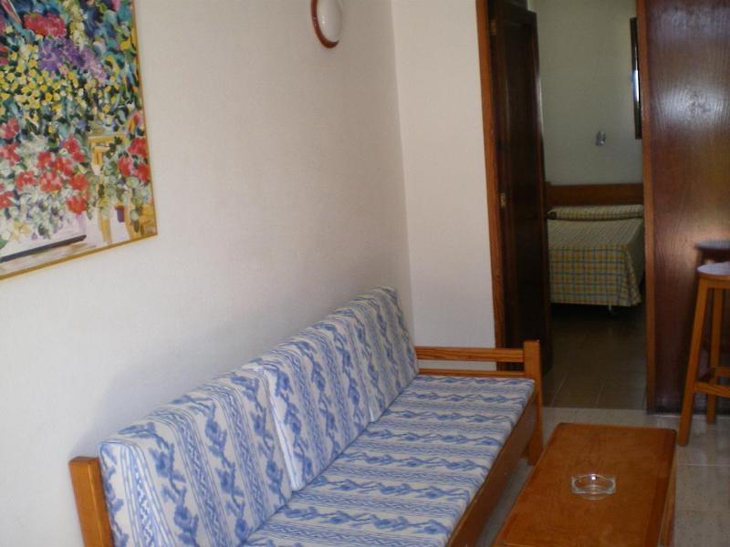 2691F35C6DA1F1EAAE2E58BB198B4155