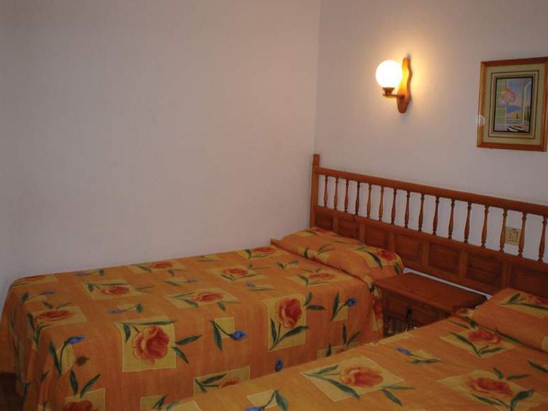 EC6AA06D27E06CBC60D455620F83C4E1