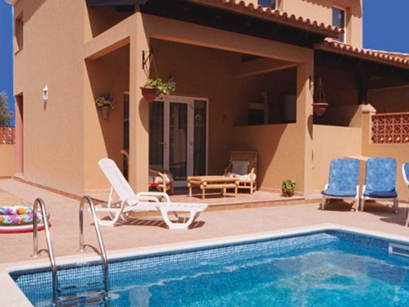 3DB86443D5CDE5F4D056DE35A3D44A0E