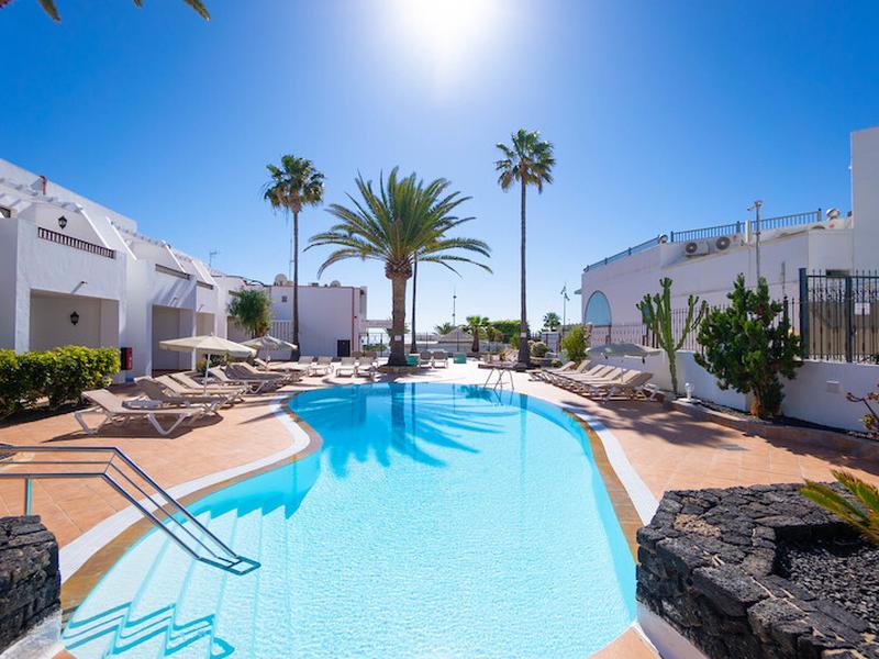 2E0004F1B22839E29C9B78ED797560E2