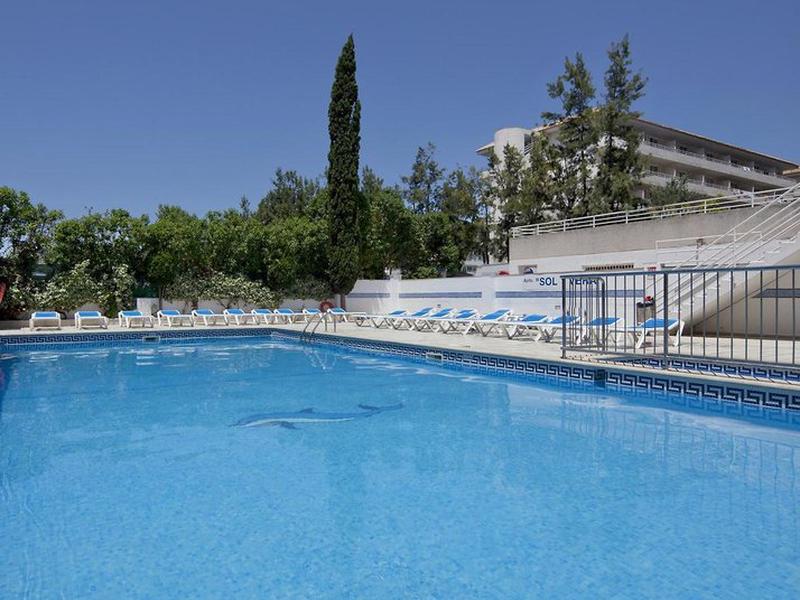 C009504768AC970F88258A8439E702F2