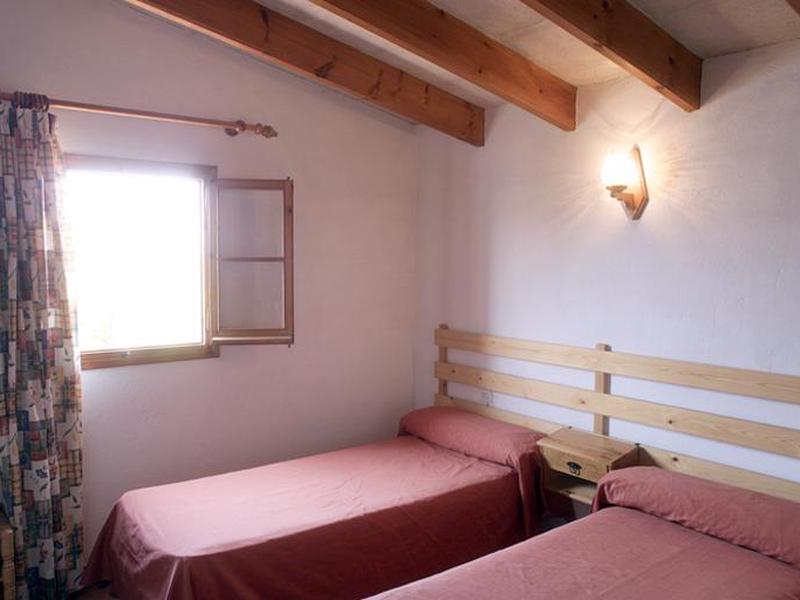 931AD684DBCB9E33A3558E93D9C41AE6