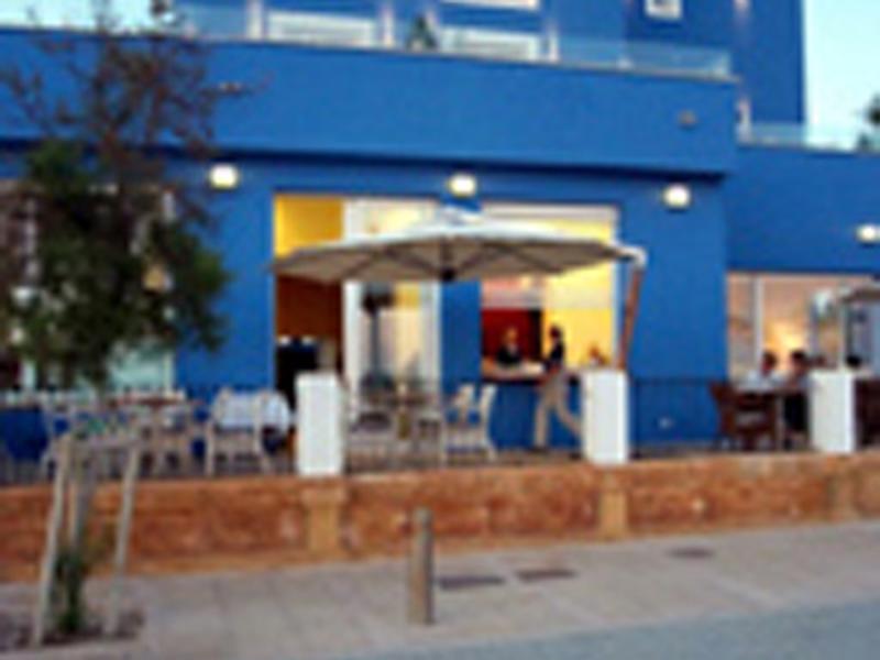 4832A98F9F87E274B2F21AAD2720F73D