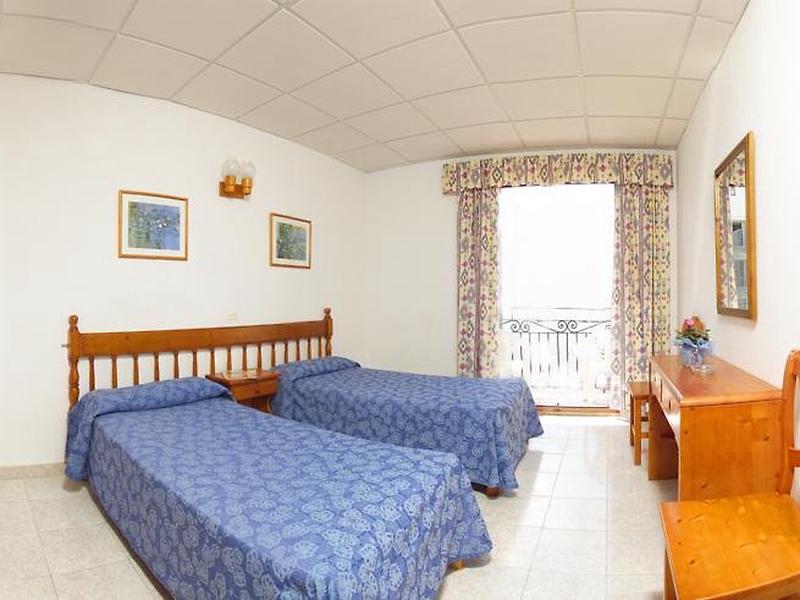 12206F277CF25134CF5C2C7FFFAC733B