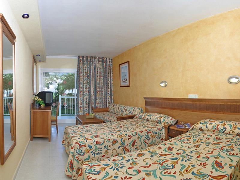 7DE49CDE6A045871CA0EB9EBA581714B