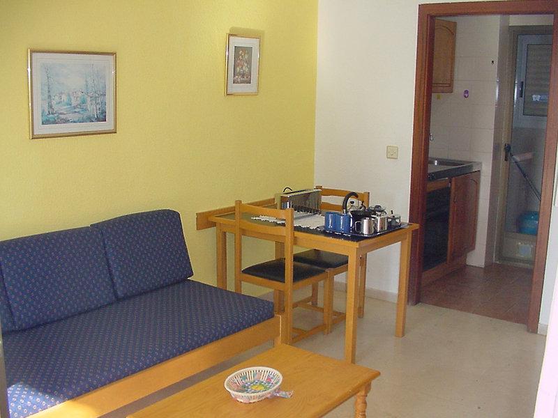 EF01CBF805AFF9B41F7889E6735425F8